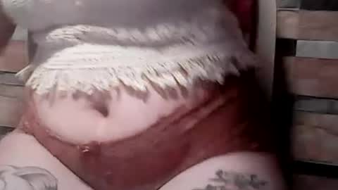 extremelydmilkyboobs online show from August 8, 2026, 8:05 am