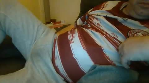 exxxup online show from February 19, 2026, 8:05 pm