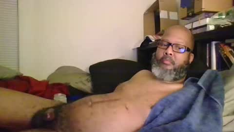 eyequee0007 online show from January 8, 2026, 2:47 am