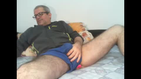 Snapshot of eyes12 chatting on December 13, 2025, 10:37 pm GEORGE online show from December 13, 2025, 10:37 pm