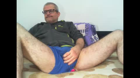 Snapshot of eyes12 chatting on January 7, 2026, 2:47 am GEORGE online show from January 7, 2026, 2:47 am