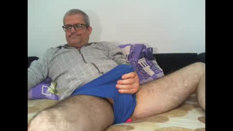 Snapshot of eyes12 chatting on January 14, 2026, 10:47 pm GEORGE online show from January 14, 2026, 10:47 pm