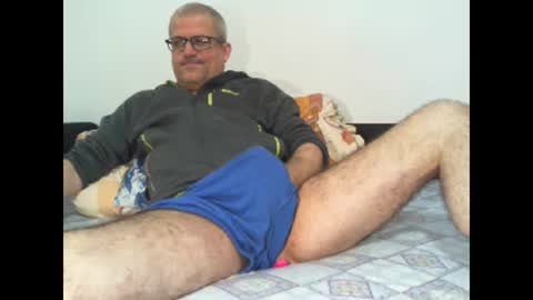 Snapshot of eyes12 chatting on February 18, 2026, 2:18 am GEORGE online show from February 18, 2026, 2:18 am