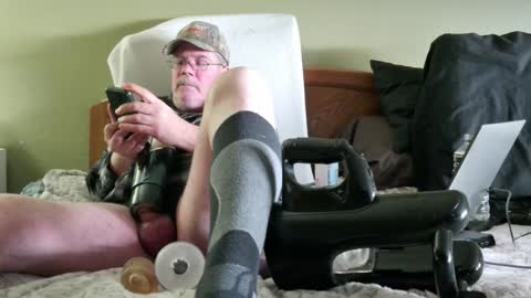 Eyeswideshut63 online show from December 31, 2024, 7:29 pm