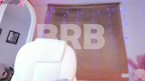 Eyleen online show from February 20, 2025, 1:57 am