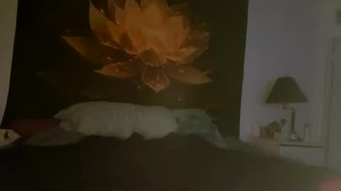 Snapshot of ezbreezy13 chatting on February 1, 2026, 7:07 am ezbreezy13 online show from February 1, 2026, 7:07 am