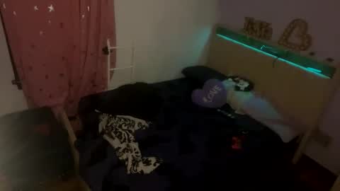 eze_369 online show from January 26, 2025, 12:22 pm