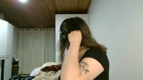 Aimee online show from December 6, 2024, 3:08 am