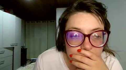 Aimee online show from December 21, 2024, 5:25 am