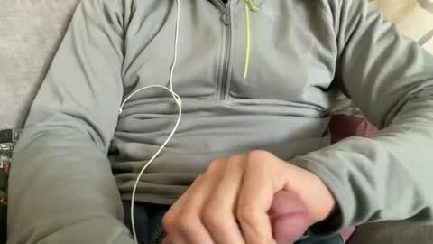 F33lingh0rny online show from March 13, 2026, 6:14 pm