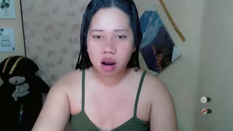 Snapshot of f3ckdollucy chatting on March 12, 2025, 9:02 am yanna online show from March 12, 2025, 9:02 am