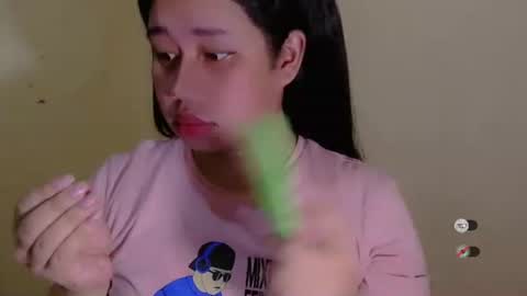 Snapshot of f3ckdollucy chatting on September 13, 2025, 10:59 am yanna online show from September 13, 2025, 10:59 am