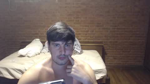 fabio_rodrigues online show from January 23, 2025, 12:04 am