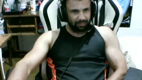 fabiospbauru online show from March 26, 2026, 1:44 am