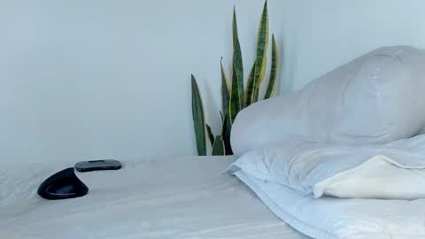 Snapshot of fabrizio_amery chatting on November 9, 2025, 2:04 pm - A N D E R online show from November 9, 2025, 2:04 pm