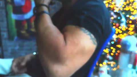 fabxxxl online show from November 10, 2025, 8:13 am