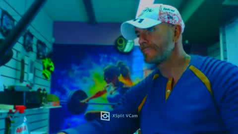 fabxxxl online show from December 19, 2025, 2:02 pm