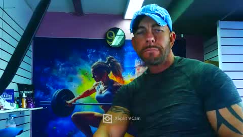 fabxxxl online show from May 20, 2026, 7:25 am