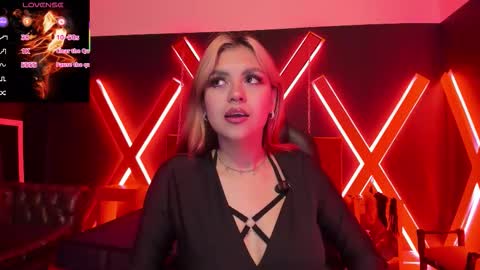 Snapshot of fabzy_fab chatting on March 2, 2026, 11:39 am fabzy online show from March 2, 2026, 11:39 am