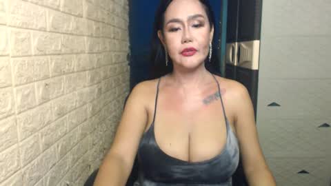 Snapshot of face_value chatting on October 26, 2025, 12:44 pm Anitha online show from October 26, 2025, 12:44 pm