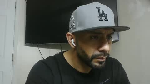 Mark online show from December 2, 2024, 11:23 am