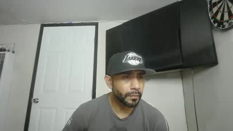 Mark online show from October 31, 2025, 8:48 am