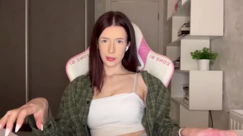 Snapshot of fairy_bloomix chatting on March 11, 2026, 6:25 pm Bloom online show from March 11, 2026, 6:25 pm