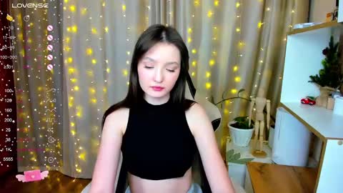 Snapshot of fairy_m00n chatting on January 9, 2025, 12:09 pm Kate online show from January 9, 2025, 12:09 pm