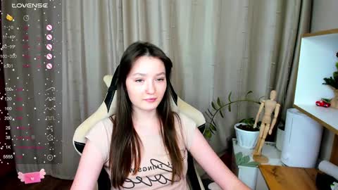 Snapshot of fairy_m00n chatting on January 13, 2025, 12:13 pm Kate online show from January 13, 2025, 12:13 pm