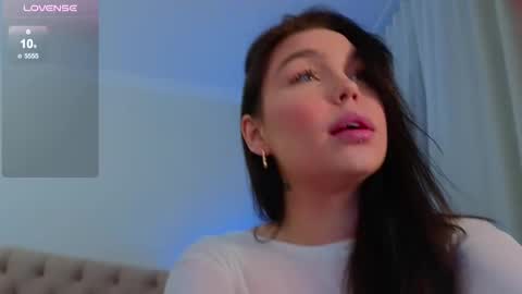 Snapshot of fairy_mairy chatting on February 2, 2025, 5:21 am Mairy online show from February 2, 2025, 5:21 am