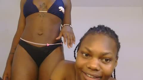 Snapshot of fairy_pearl chatting on July 1, 2026, 5:23 pm fairy_pearl online show from July 1, 2026, 5:23 pm