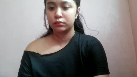 fairy_tinesxx69 online show from June 14, 2026, 7:21 am