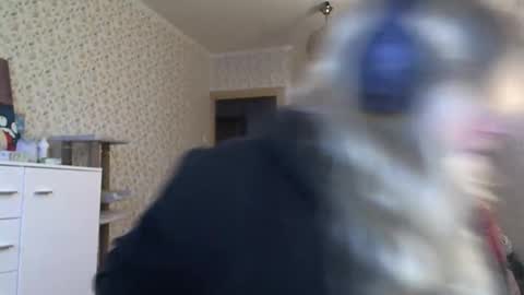 Arisha online show from October 24, 2025, 1:18 pm