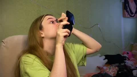 Ilona online show from April 23, 2026, 8:13 am