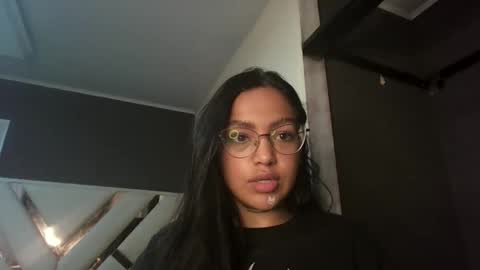 fairylatin online show from April 13, 2026, 12:10 pm