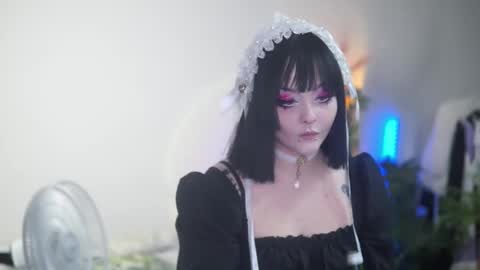 faith_chan online show from September 12, 2025, 5:07 am