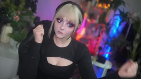 faith_chan online show from October 10, 2025, 2:43 am