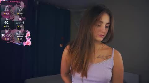 Snapshot of falineellson chatting on November 12, 2025, 6:25 am Erika online show from November 12, 2025, 6:25 am