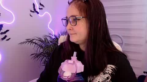 Snapshot of fallenag__ chatting on July 14, 2026, 7:35 am OF fallenag 1 online show from July 14, 2026, 7:35 am