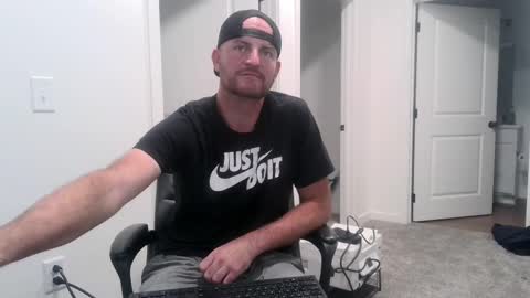 Snapshot of fallout7657 chatting on October 8, 2025, 11:19 am Daddy online show from October 8, 2025, 11:19 am