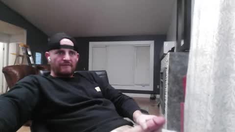 Daddy online show from December 18, 2025, 2:23 pm