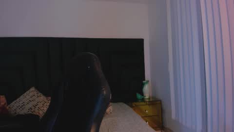 Faloon online show from September 20, 2025, 7:04 pm