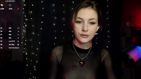 fancymeee online show from February 14, 2025, 10:07 am