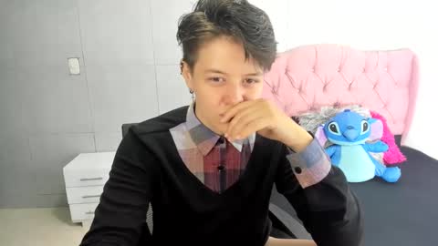 FANNY online show from October 14, 2025, 1:56 pm