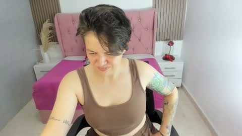 Snapshot of fanny_18 chatting on February 3, 2026, 2:53 am FANNY online show from February 3, 2026, 2:53 am