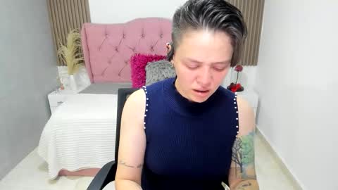 Snapshot of fanny_18 chatting on February 26, 2026, 2:10 am FANNY online show from February 26, 2026, 2:10 am