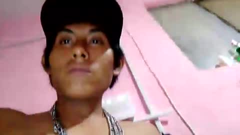 Snapshot of fantasias71 chatting on October 9, 2025, 4:32 am Fantasias71 online show from October 9, 2025, 4:32 am