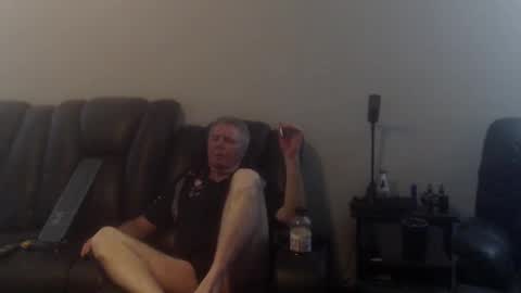 Snapshot of fantom666 chatting on October 6, 2025, 5:32 pm PHANTOM online show from October 6, 2025, 5:32 pm