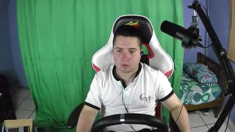 Snapshot of faon_ chatting on November 4, 2025, 6:45 am faon_ online show from November 4, 2025, 6:45 am