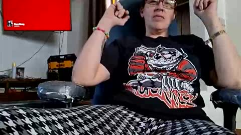 Scarlett online show from October 26, 2025, 7:20 pm